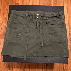 Army Green Mini Skort (skirt+short shorts)